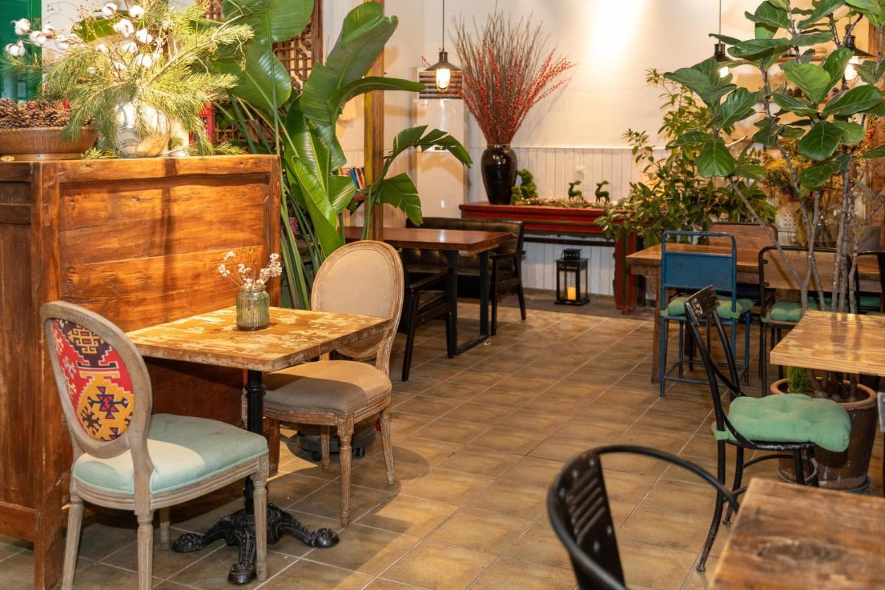Peking Station Hostel Екстериор снимка